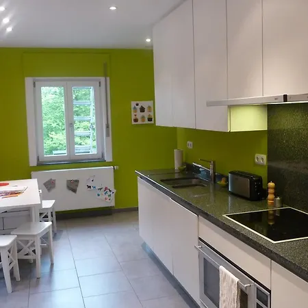 Cozy In With Terrace Falaën